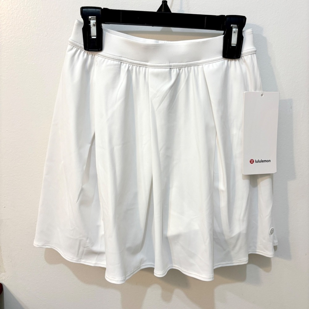 NWT Lululemon Tennis Time Skirt 15" White XXS Flowy High Wasted Under Shorts‎